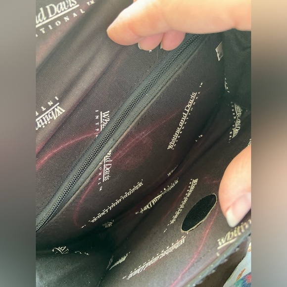 Vintage WHITING and DAVIS INTERNATIONAL Black Mesh Medium Handbag - Picture 9 of 13